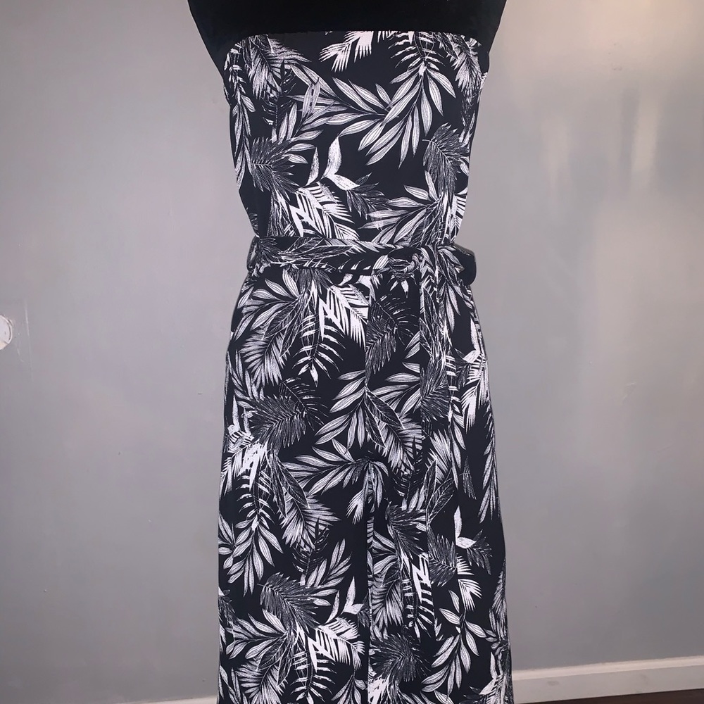 Strapless B&W Tropical Print Jumpsuit
